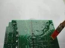 三防漆在PCB電路板上的使用工藝解析 三防漆在PCB電路板上的使用工藝解析
