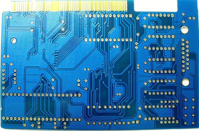 PCB電鍍金層發黑是什么原因造成的?